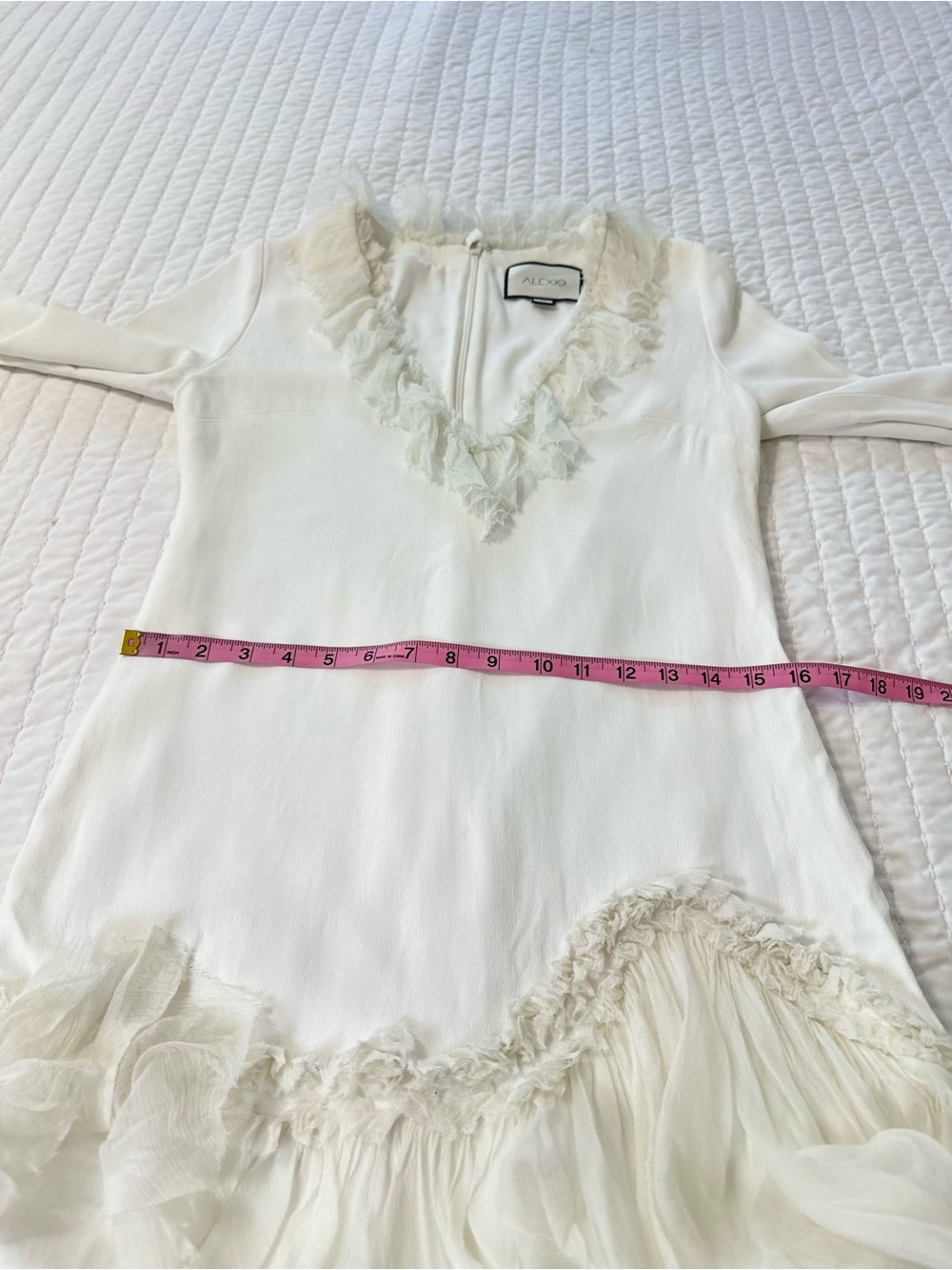Alexis Barbara Azura Ivory Bell Long Sleeves V-Neck Ruffle Mini Dress Boho Sz M - Picture 7 of 16